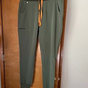 Figs Zamora moss large tall joggers